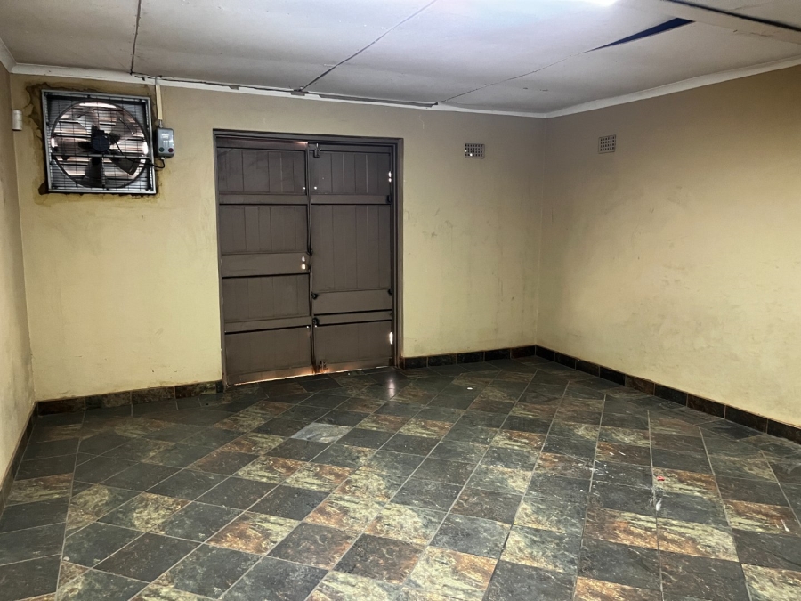 To Let Commercial Property for Rent in Brits North West